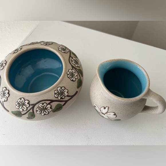 Pigeon Forge TN Pottery 2 Pieces Mini Pitcher and Small Bowl~ Dogwood Aqua. - Picture 2 of 8